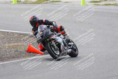 media/Mar-05-2023-TrackXperience (Sun) [[a95d40e56a]]/Group 3/session 2 turn 4/